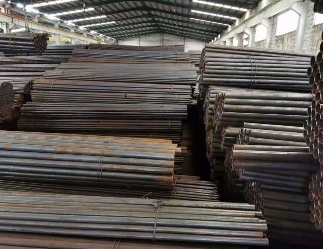 狄塞爾焊接鋼管穿孔機(jī)有何特點(diǎn)？